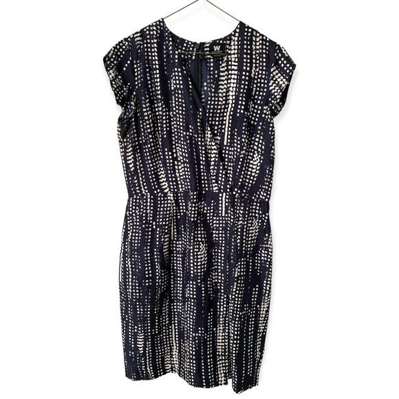 W by Worth Dresses & Skirts - W By Worth Silk 100% Vintage Mini Dress Geometric Pattern EUC Women’s Size - 6
